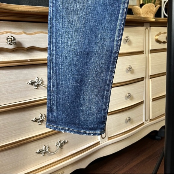 Moussy Vintage Howa Distressed Selvedge Jeans - Picture 11 of 16